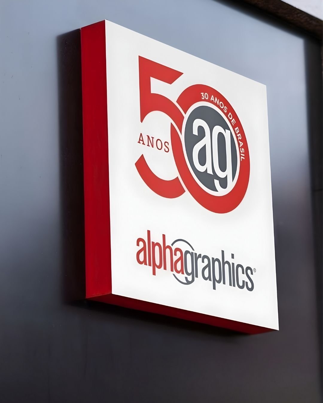 Serviço de Comunicação Visual da AlphaGraphics Vila Mariana